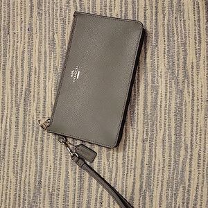 COACH Triple Compartment Wallet